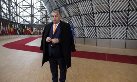 Nie ma taryfy ulgowej dla Orbána przed wyborami. UE: 18 mld euro wciąż zamrożone