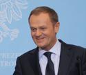 Czy rekonstrukcja rządu poprawi notowania premiera?