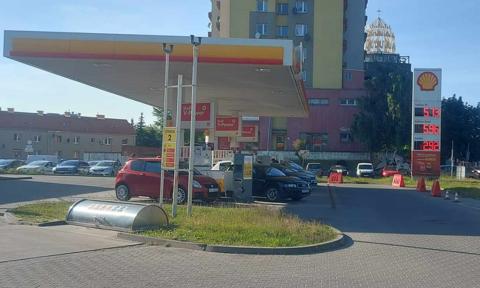 Benzyna i olej napędowy najtańsze od wybuchu wojny. LPG wreszcie poniżej 3 ł/l