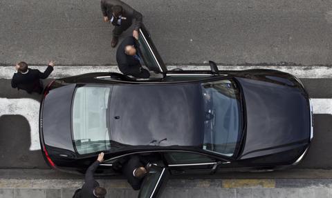 Tusk, Orban i Meloni jednym głosem w sprawie aut. "Na przemysłowej pustyni nie ma nic zielonego"