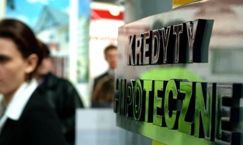 Nowe dane z rynku kredytów. Wartość zapytań wzrosła o prawie 30 proc.