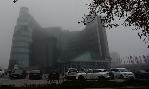 Miliardy z艂otych mniej dla przedsi臋biorstw. TVP i kopalnie w臋gla najwi臋kszymi beneficjentami
