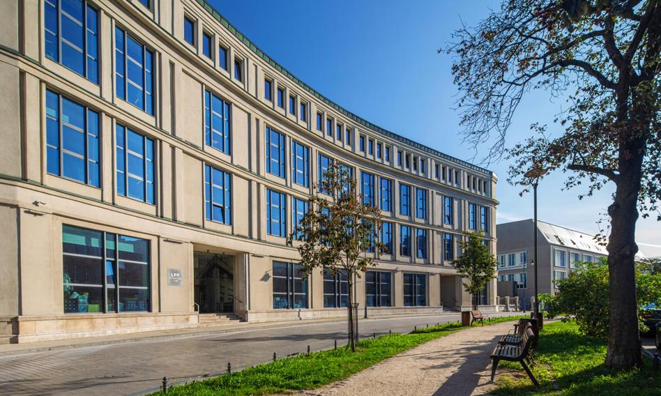 Grupa LPP miała w IV kw. 448 mln zł zysku netto j.d. wobec konsensusu 516 mln zł