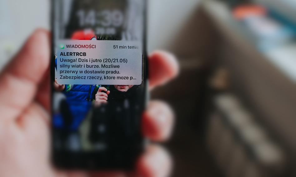 Wysyłają fałszywe alerty RCB na terenach zagrożonych powodzią. Nie wchodź w linki