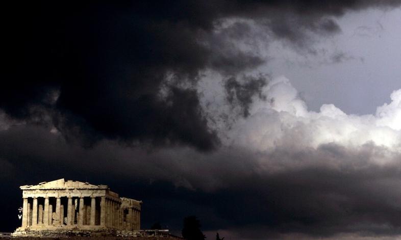 Bank Grecji ostrzega przed niekontrolowanym kryzysem. &quot;Wyjście ze strefy euro oraz UE&quot;