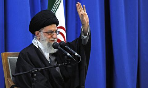 Iran ogłasza zwycięstwo nad USA. Chamenei pogratulował rodakom