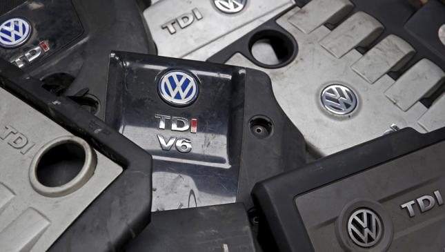 Volkswagen za zgodą EPA może sprzedaż prawie 70 000 samochodów z 2015 roku, w których manipulowano emisją spalin