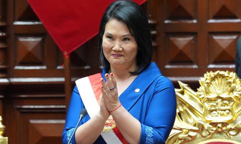 Żelazna ręka wraca do Peru. Keiko Fujimori zaprzysiężona na prezydenta