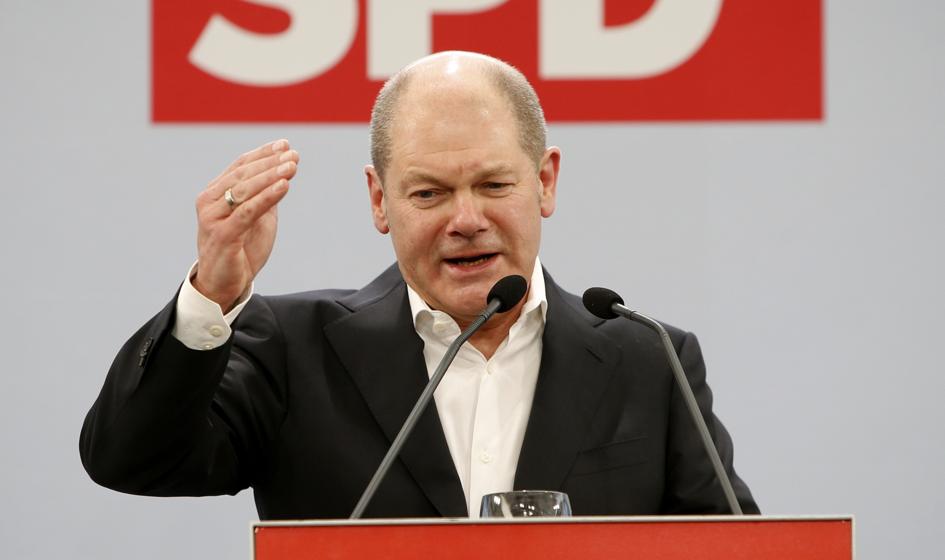 Ostatnia telewizyjna debata kandydatów na kanclerza. Wygrał Olaf Scholz
