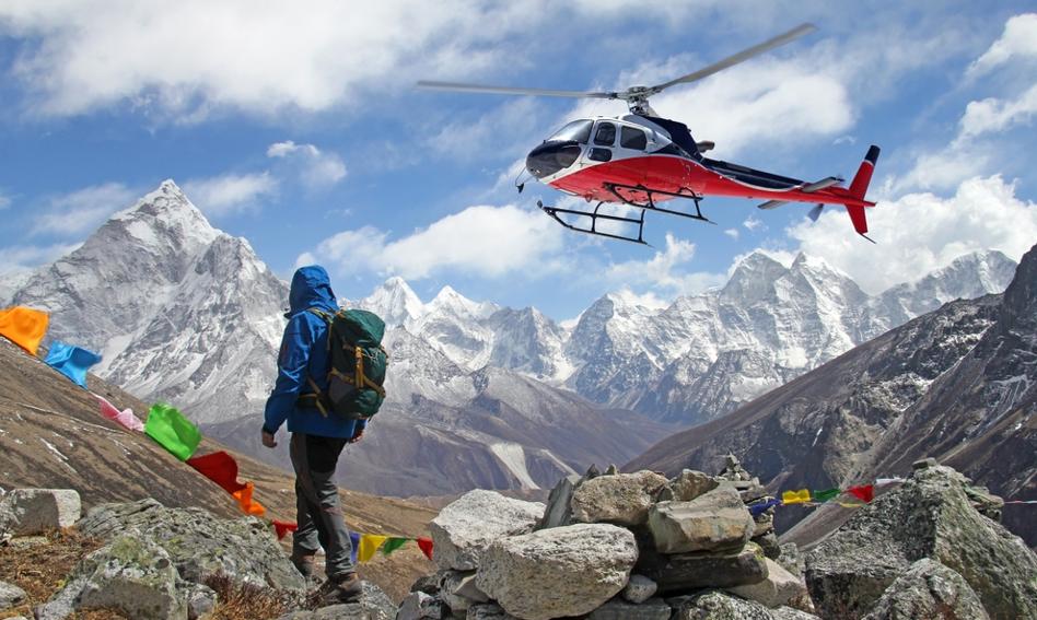 Gigantyczny przekręt na Dachu Świata. Przewodnicy z Everestu aresztowani