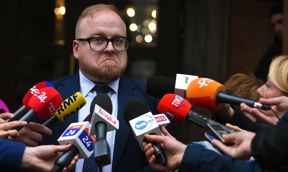 Rzecznik MSZ stracił stanowisko. Przyznał, że komisje za granicą mogą mieć problem z liczeniem głosów