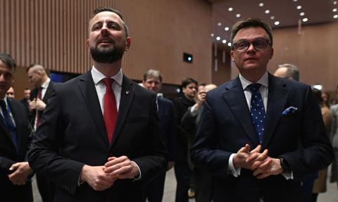 Polska2050 i PSL poza parlamentem. Koalicjanci KO szorują po dnie