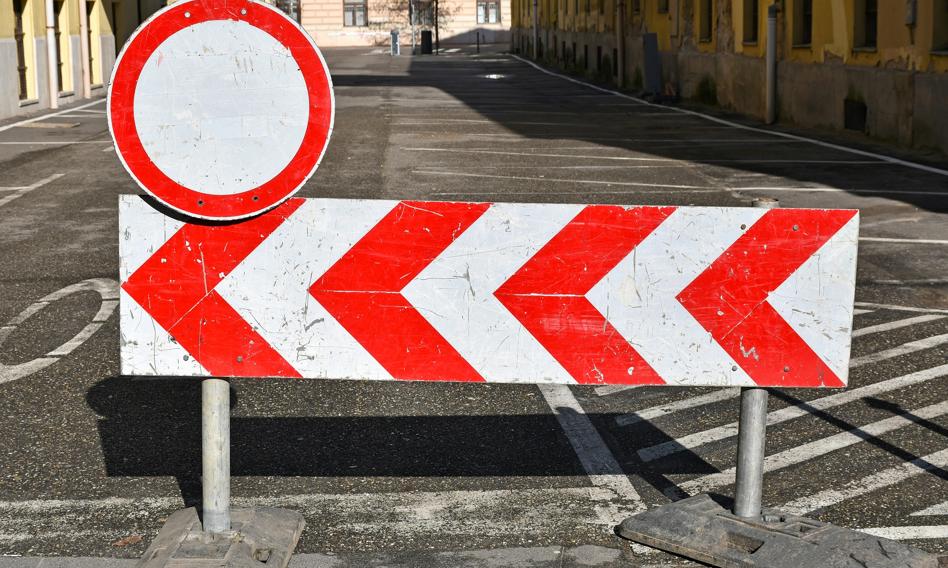 Najlepsze lokaty roczne dadzą zarobić, ale stawki maleją po obniżkach stóp procentowych