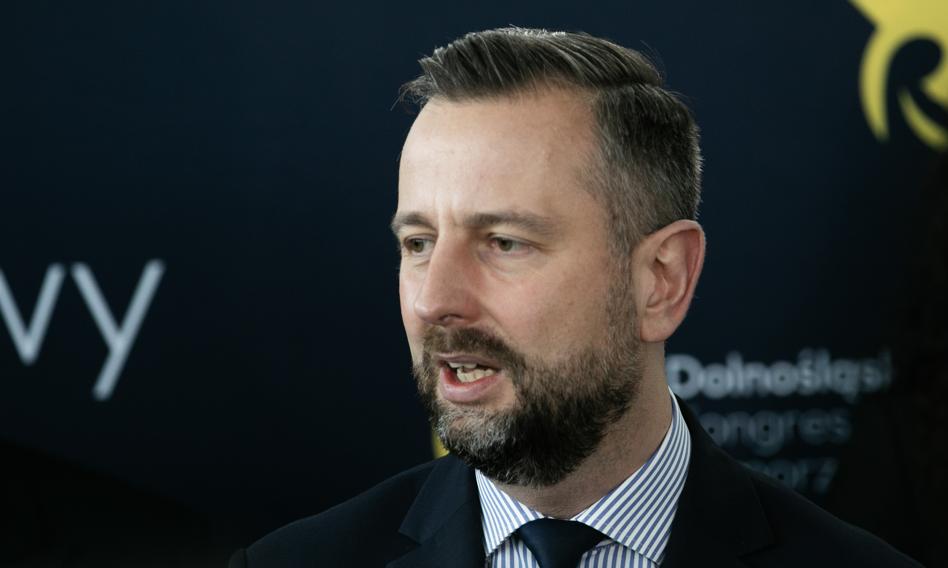 Kosiniak-Kamysz pozostaje szefem ludowców, a Zgorzelski deklasuje Pawlaka