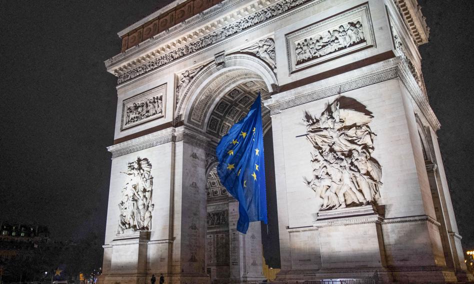 Partia Le Pen i sojusznicy mogli przekręcić 4 mln euro z PE