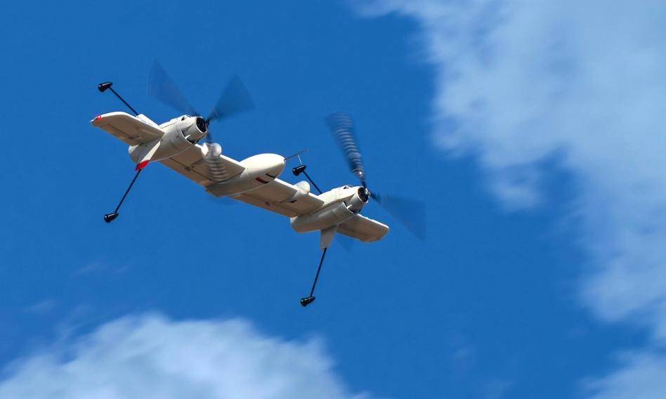 Dron rozbił się na Lubelszczyźnie. MON: Nie nosił żadnych cech wojskowych
