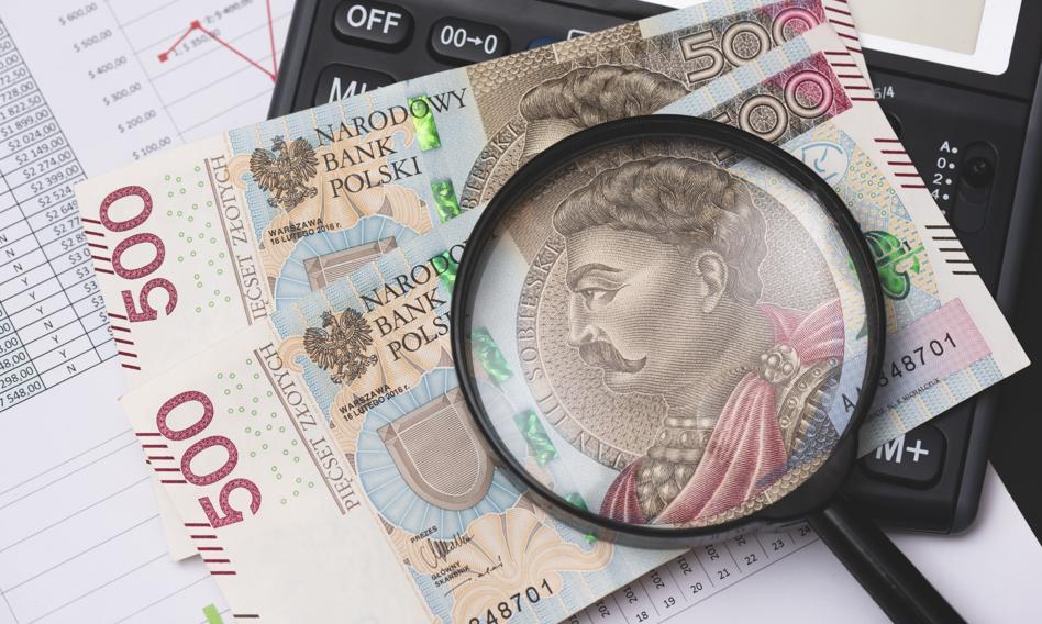 Ile trzeba wpłacić do banku, żeby dostawać 500 zł miesięcznie? Oto rynkowa rzeczywistość