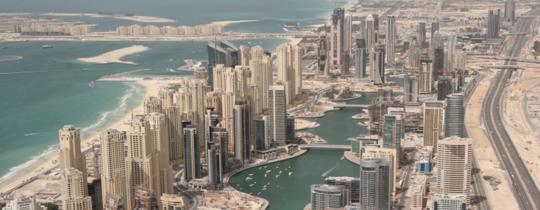 życie w Dubaju Emirates z Warszawy do Dubaju