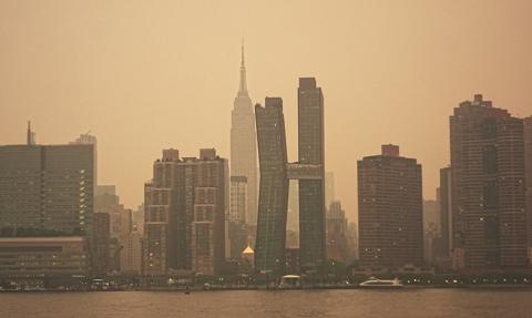 Dym z kanadyjskich pożarów paraliżuje część USA. AQI osiąga niebezpieczne poziomy