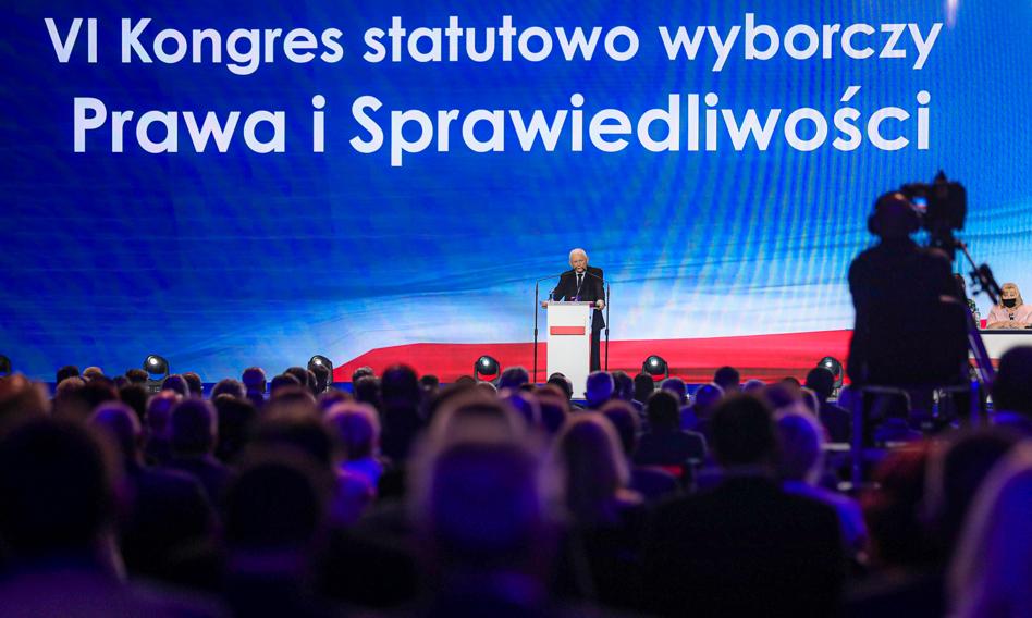 PiS ogranicza nepotyzm w spółkach Skarbu Państwa. Uchwała partii w ogniu krytyki