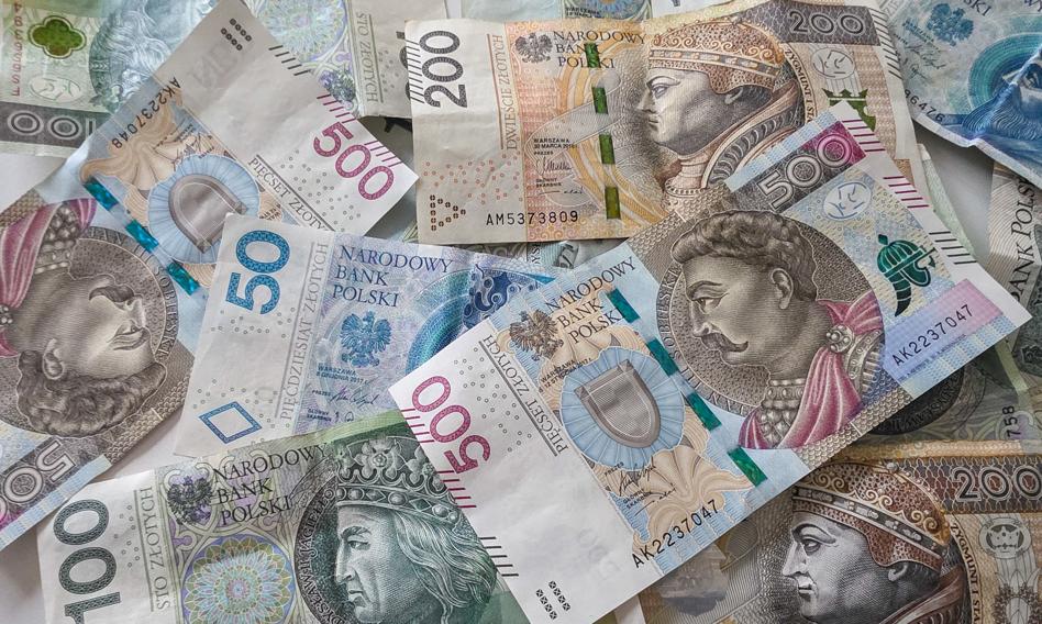 Te banki tną raty najmocniej. Sprawdź najnowszy ranking kredytów konsolidacyjnych