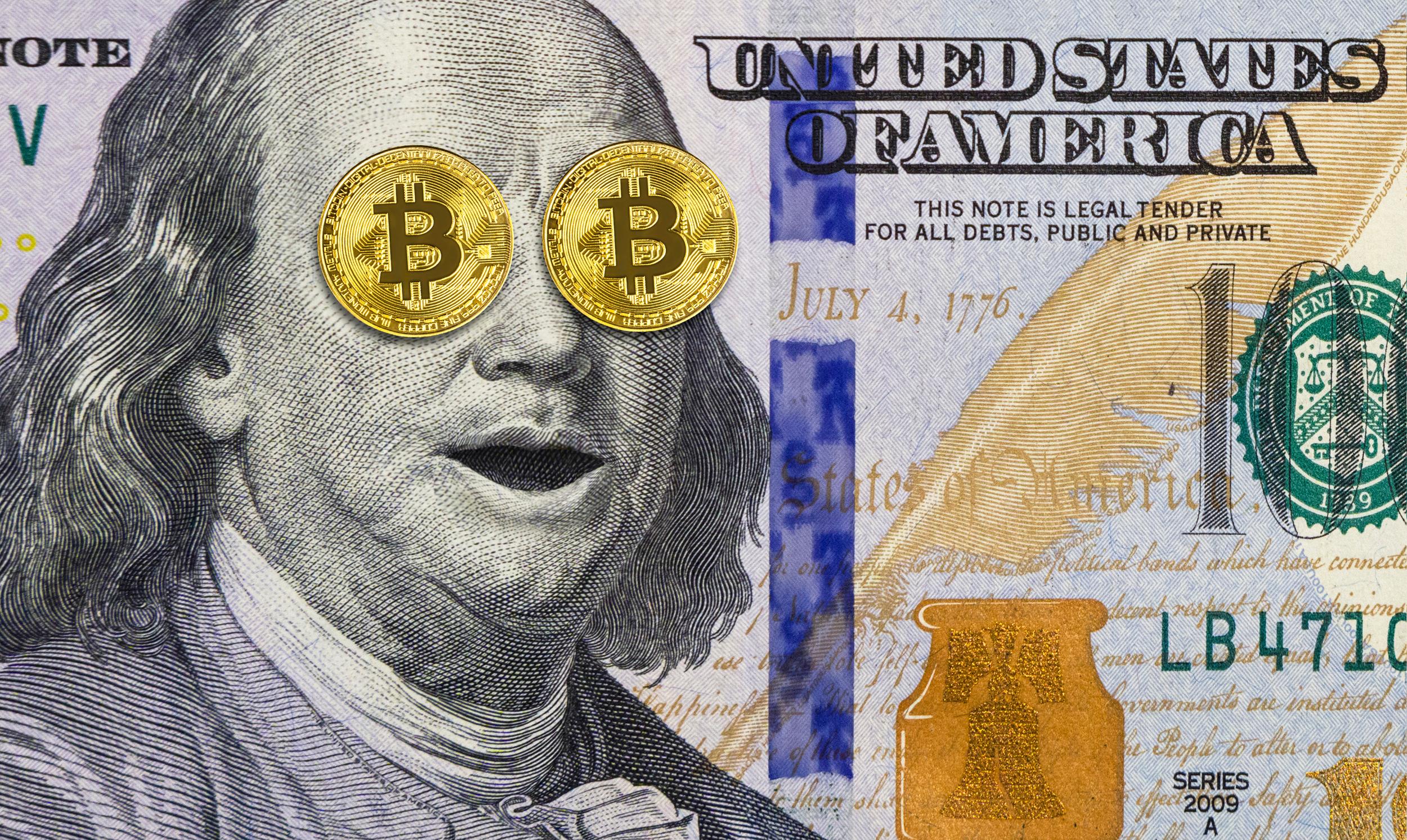 Bitcoin z nowym rekordem powyżej 100 tys. dolarów. Trump i Powell pomogli w  wejściu na szczyt - Bankier.pl