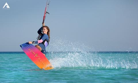 Kolonie dla dorosłych. Kitesurfing to całkowity reset i nowe przyjaźnie