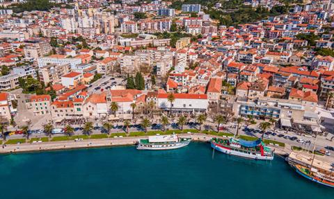 Makarska jako pierwsza w kraju wprowadziła ograniczenie w sprzedaży alkoholu