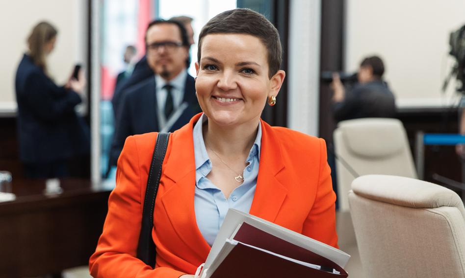 Zlikwidują abonament na amen. Ministra kultury chce, by media publiczne były w pełni finansowane z budżetu