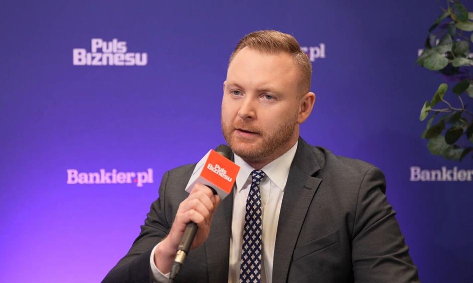 Baker McKenzie: Konsolidacje i transakcje w sektorze finansowym ożywiają rynek