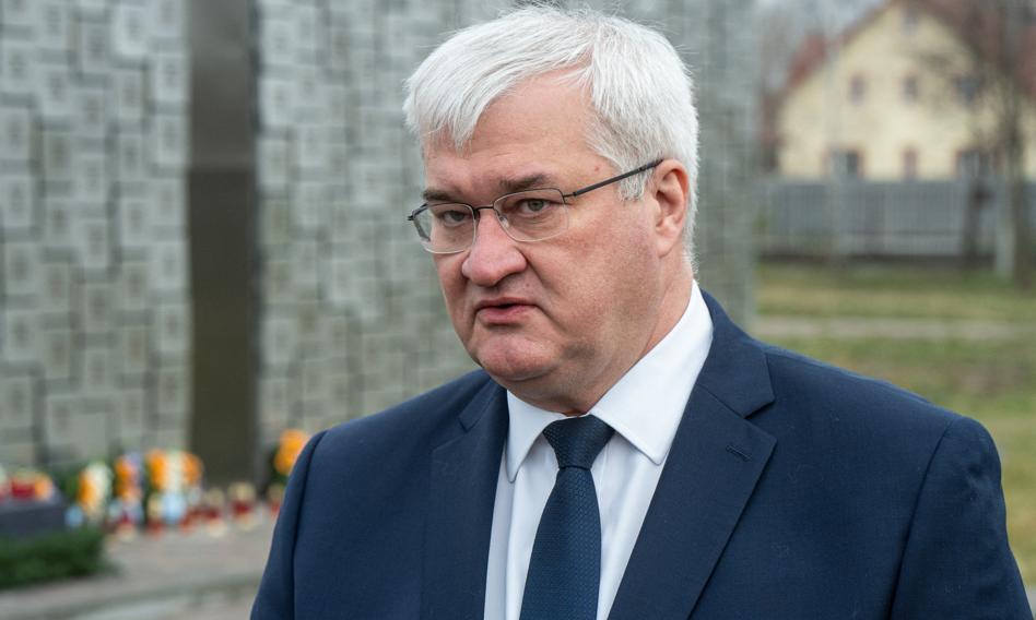 Sybiha ostrzega przed „nową Jałtą”. MSZ Ukrainy: Dla Putina nie ma miejsca przy stole