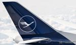 LOT kontra Lufthansa – kto wygra spór o logo z żurawiem?