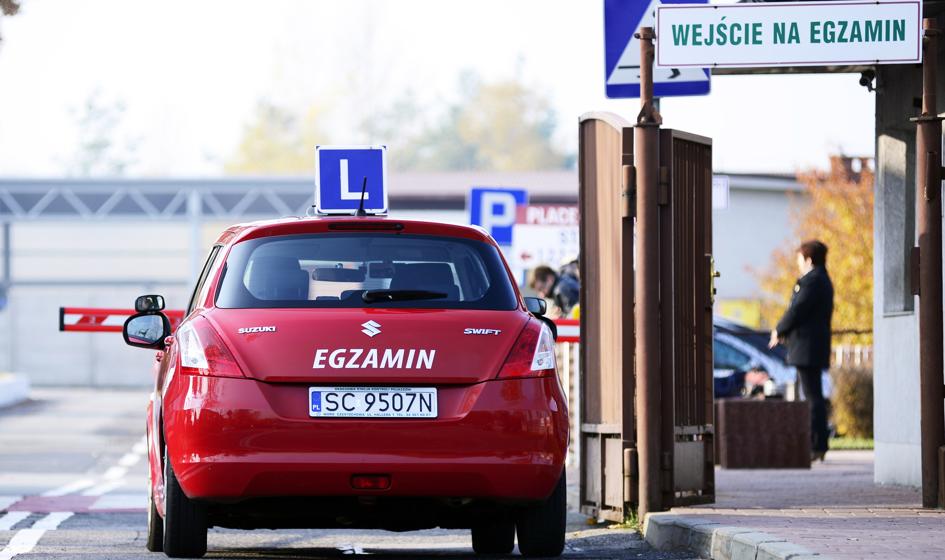 W Sejmie ruszyły prace nad wdrożeniem przepisów UE ws. praw jazdy