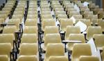 Zwalniają się miejsca na uczelniach. "»Ludzkie« uniwersytety będą przyciągać studentów"