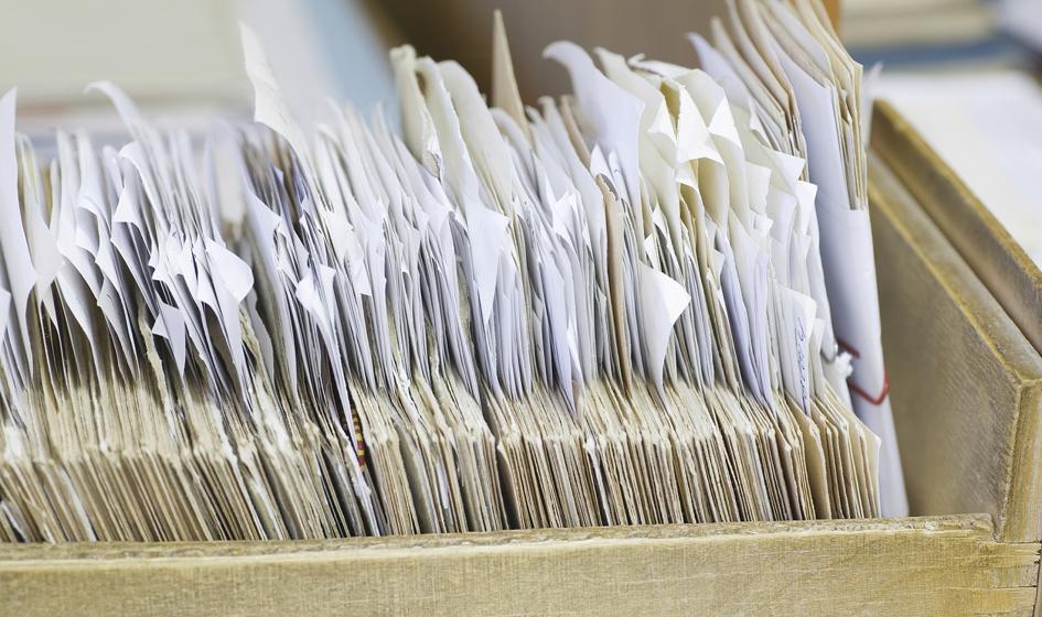 Przechowywanie dokumentów w aktach osobowych pracowników