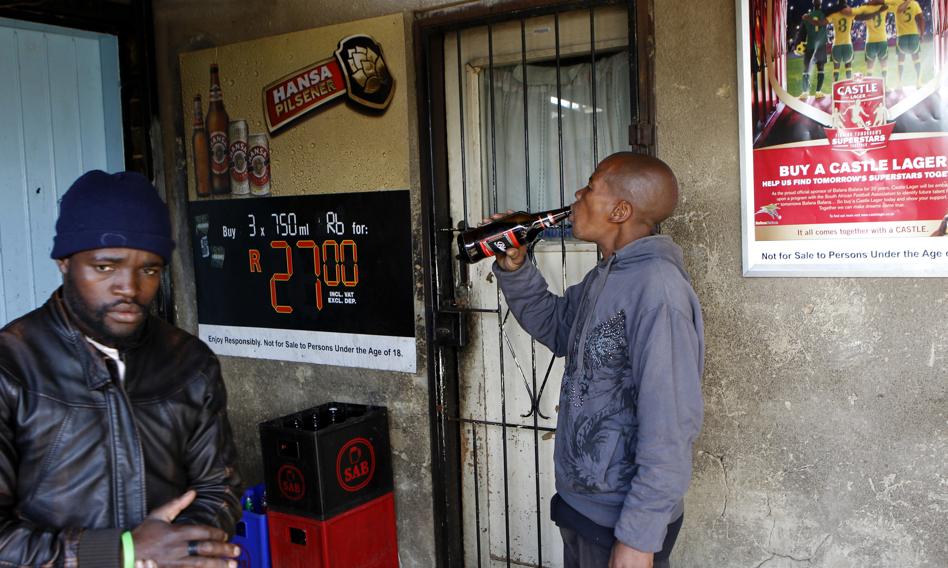 Kenia na wojnie z alkoholizmem. W miesiąc zamknęła 18 tys. barów i sklepów z alkoholem