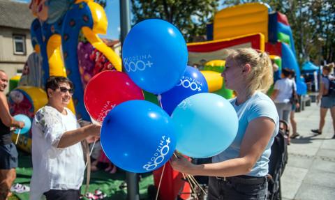 800+ nie dla wszystkich cudzoziemców. Dostaną pod jednym warunkiem