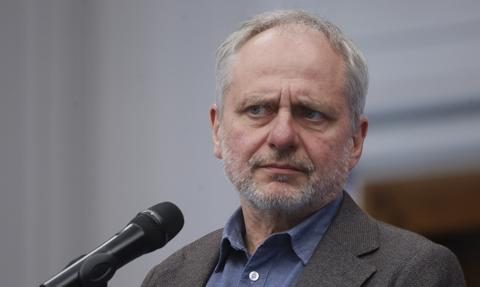 Budżet na 2027 rok pod presją. Wiceminister wskazuje na konieczność cięć