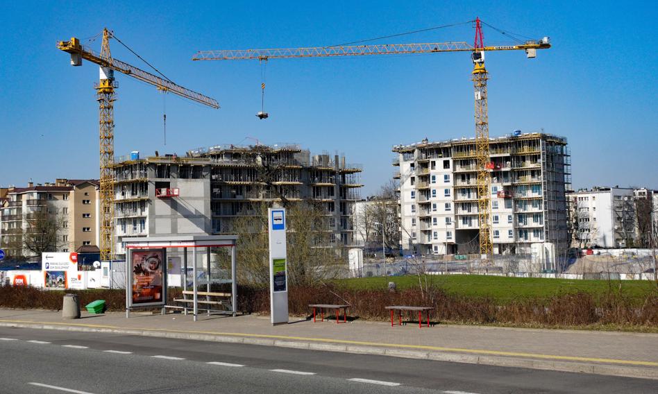 Wiosna w lutym nie pomogła. Budownictwo wciąż pod kreską