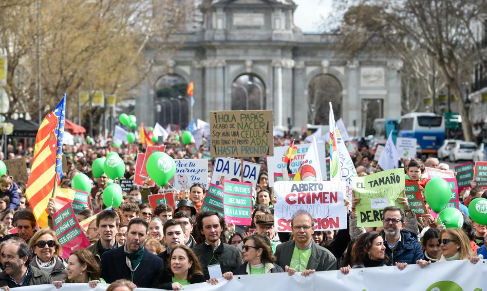 Wielotysięczny marsz przeciwko aborcji w Madrycie