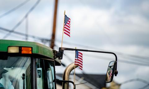 Cenowy nokaut w USA. Farmerzy tną siewy, bo nie stać ich na nawozy