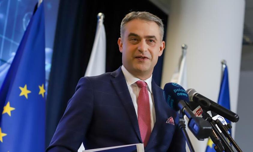 Polska zagro偶ona blackoutem? Gawkowski: Nic na to nie wskazuje