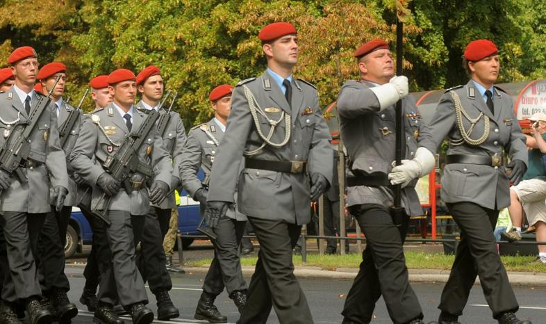 Będą losować rekrutów? Spór w Niemczech dot. nowego modelu służby wojskowej