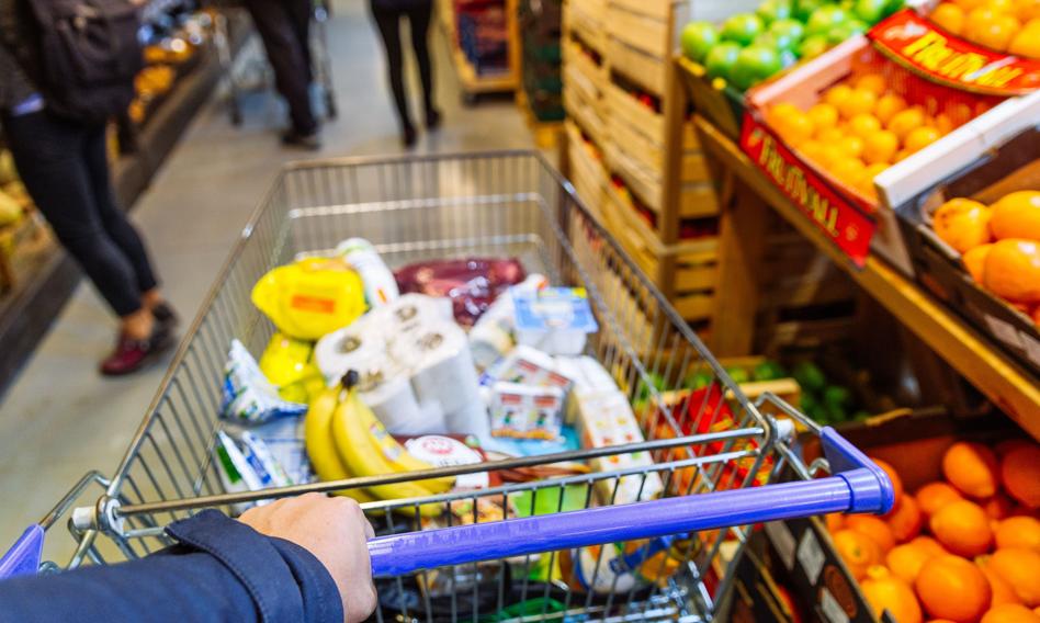 Związkowa Alternatywa chce znieść zakaz handlu w niedzielę z stawką wyższą o 150%
