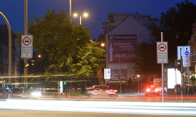 Hamburg wprowadził częściowy zakaz ruchu dla diesli