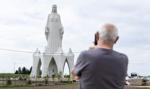 Polska ma nowy monumentalny symbol. Gigantyczną figurę Matki Bożej ufundował Roman Karkosik