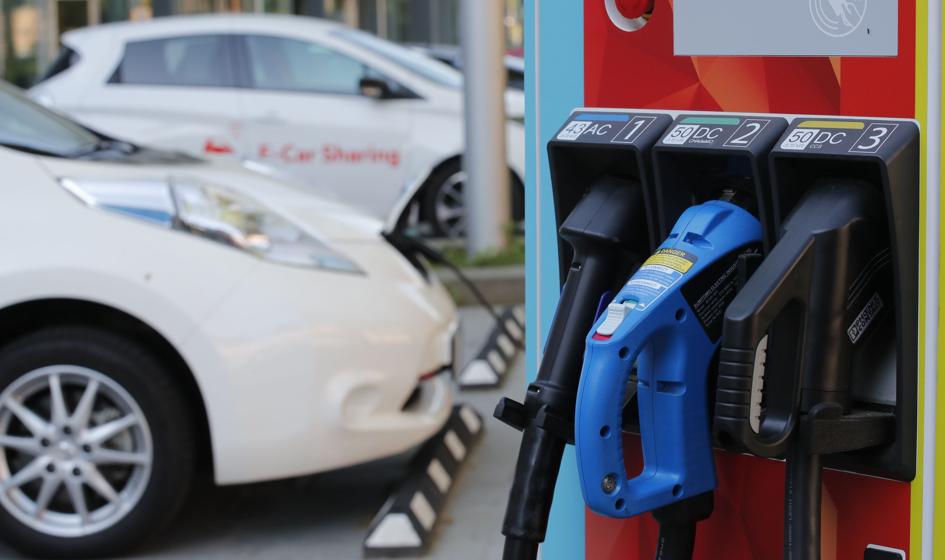 Dobra wiadomość dla chętnych na elektryka. Jest dodatkowe 82 mln zł na dopłaty