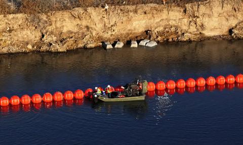 USA militaryzuje granicę z Meksykiem. Marynarka Wojenna przejmuje jurysdykcję