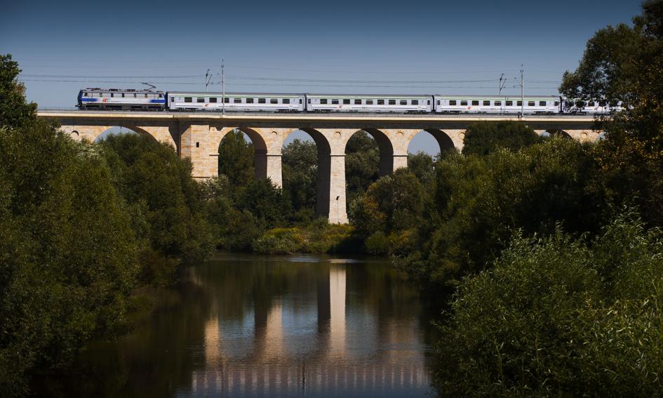PKP PLK wybudują cztery wiadukty na Mazowszu za 95,2 mln zł