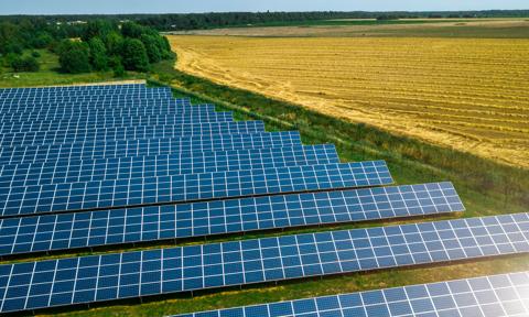 Amazon podpisał jedną z największych umów na zakup energii odnawialnej w Polsce